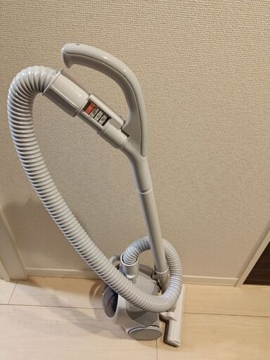 三菱 2016年製掃除機 TC-M5J8