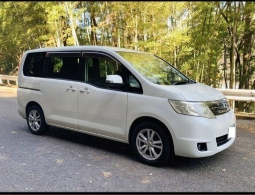 日産　セレナ　車検令和8年1月まで