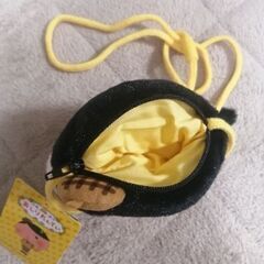 ちょっとしたお出かけに！おしり探偵コインパースの画像