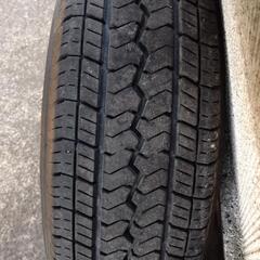 キャラバン、ハイエース等にアルミホイールセット195/80R15の画像