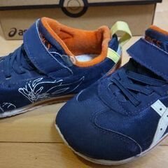 アシックス asics ポケモン 18cm