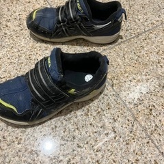 アシックス　19.5の画像