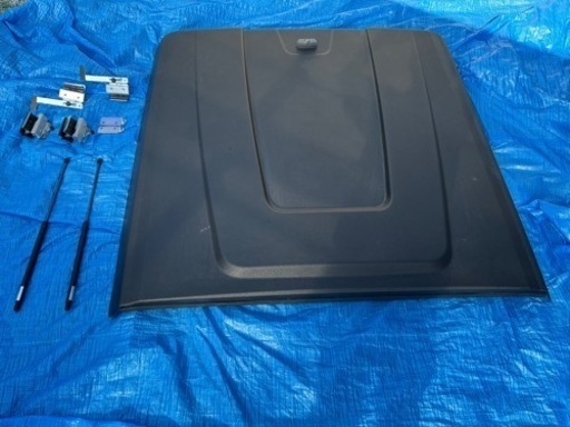 ハイラックスGUN125純正ハードトノカバー