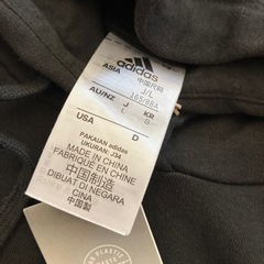 adidasパーカージュニアサイズの画像