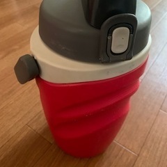 直飲みジャグ　サーモス2リットル