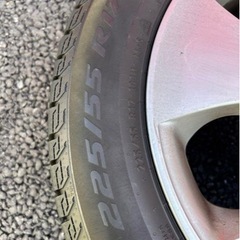 車のパーツ タイヤ、ホイールの画像