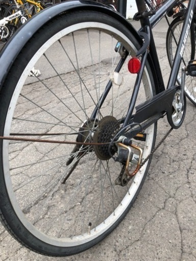 登録解除済み 27インチ 6段切替え ママチャリ 鍵付き ライト付き自転車    自転車 