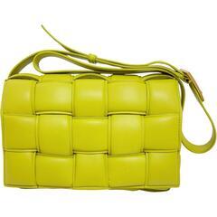 【BOTTEGAVENETA/ボッテガヴェネタ】 パデット カセット  591970 ショルダーバッグ ラムスキン/レザー キウイ（黄緑/ライムグリーン） レディース【中古】【真子質店】【GD】【IMoxx】