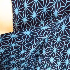普段使いの着物(組子細工柄)の画像