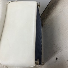 K2404-480 オットマン 傷、汚れあり 現状お渡しの画像