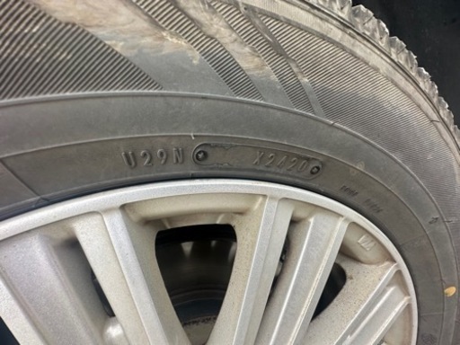 車のパーツ タイヤ、ホイール