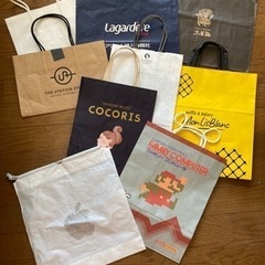 【PRADA,Armani,モルトンブラウン,GODIVA,RIMOWAなど】ブランド紙袋、16枚の画像