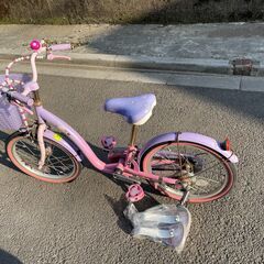 18インチ子供自転車+補助輪付き