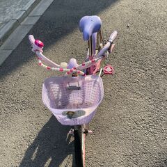 18インチ子供自転車+補助輪付きの画像