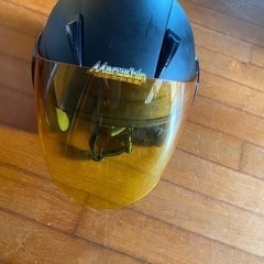 ヘルメットの画像