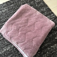 敷パッド　シングルサイズ　ニトリ　寝具