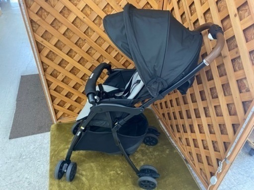 【愛品館 江戸川店】アップリカ マジカルエアークッションAC  2021年発売 ベビーカー ID:110-024650-007