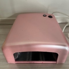 UVライト　ネイルの画像