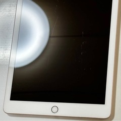 【動作良好】 Apple iPad 6 ローズゴールド 32GB Wi-Fiモデル  アクティベーションロック解除済の画像