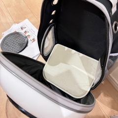  FUWAMIAO 猫キャリーバッグ 猫リュック 宇宙船 カプセル 軽量 小型犬用 ドライブ キャンピング 旅行 通院 災害 避難用 耐荷重6.5Kgの画像