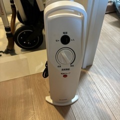 【ジャンク品】家電 季節、空調家電 オイルヒーターの画像
