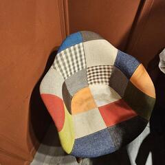 個性的な椅子の画像