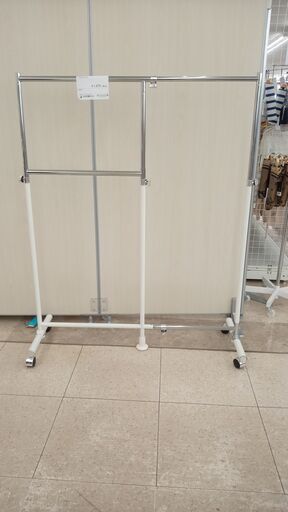 ★ジモティ割あり★  ハンガーラック シルバー H×D×W クリーニング済み TJ5366