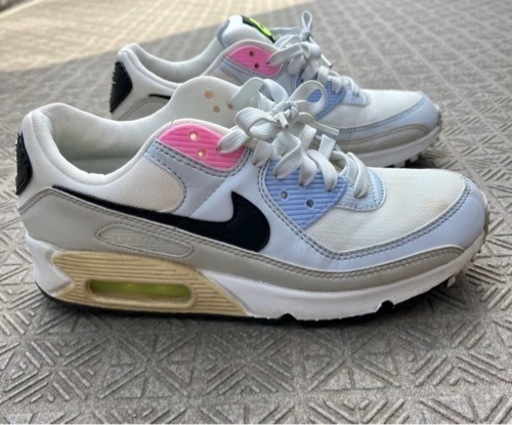 NIKE✳︎AIR  MAX90✳︎DouDou✳︎マルチカラー✳︎春夏