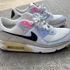 NIKE✳︎AIR  MAX90✳︎DouDou✳︎マルチカラー✳︎春夏の画像