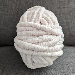 【値下げ】毛糸　指編み　チャンキーヤーンの画像