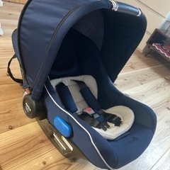 アップリカ　スムーブ　カーシート