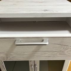 【再度募集】キャビネット 収納棚　白　ホワイトの画像
