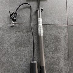 自転車用タンク付き空気入れ