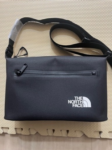 ノースフェイス　クーラーポーチ