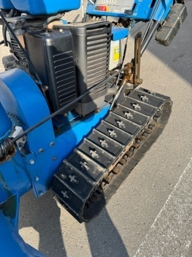北海道旭川市 YAMAHA 1090 大型除雪機 10馬力 エンジン始動 動作OK！キャタほぼ新品 (貴重) 一部難あり