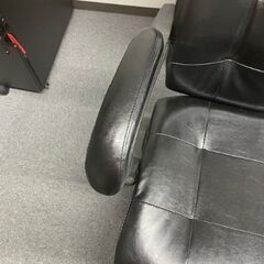 【値下げしました】オフィスチェア　黒　高さ125センチ　横幅70センチ　奥行き77センチの画像
