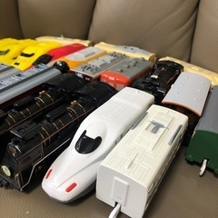 プラレールなどの画像