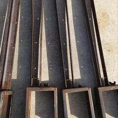 ＤＩＹ用品
ラティスを塀等に固定をするものですの画像