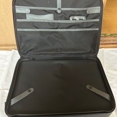ビジネスバッグの画像