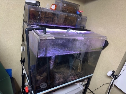 【引き取り限定】90×60×60アクリル水槽・水中ポンプ・上部濾過槽・濾材・ライト・鉄製水槽台