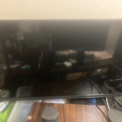 画面割れ液晶テレビ40型
