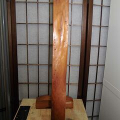 R219 天然木 一枚板 ミニ衝立、置物、幅48cm Usedの画像