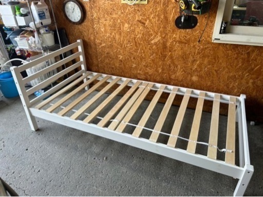 D1502   シングルベッド