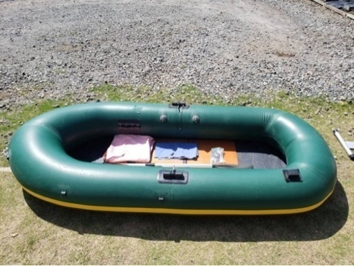 ゴムボート