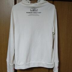 にゃんガルーパーカーの画像