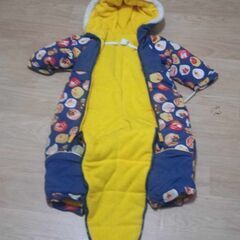 Child snow coat. の画像