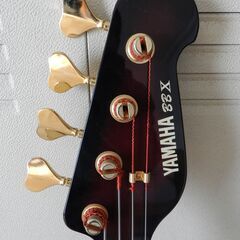 ※購入者確定　【ちょこっと使用しただけの美品】ＹＡＭＡＨＡのベースギター　ＢＢＸの画像