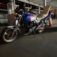xjr400
