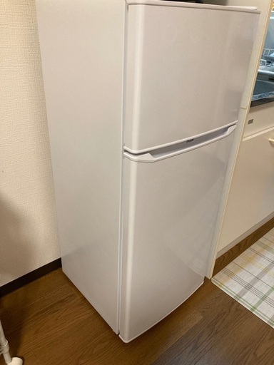 冷蔵庫　2023年4月購入　2022年製