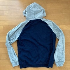 GAP ギャップ　パーカー　Sサイズの画像